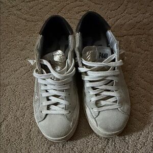 P448 Women's Beige and Gold Sneakers